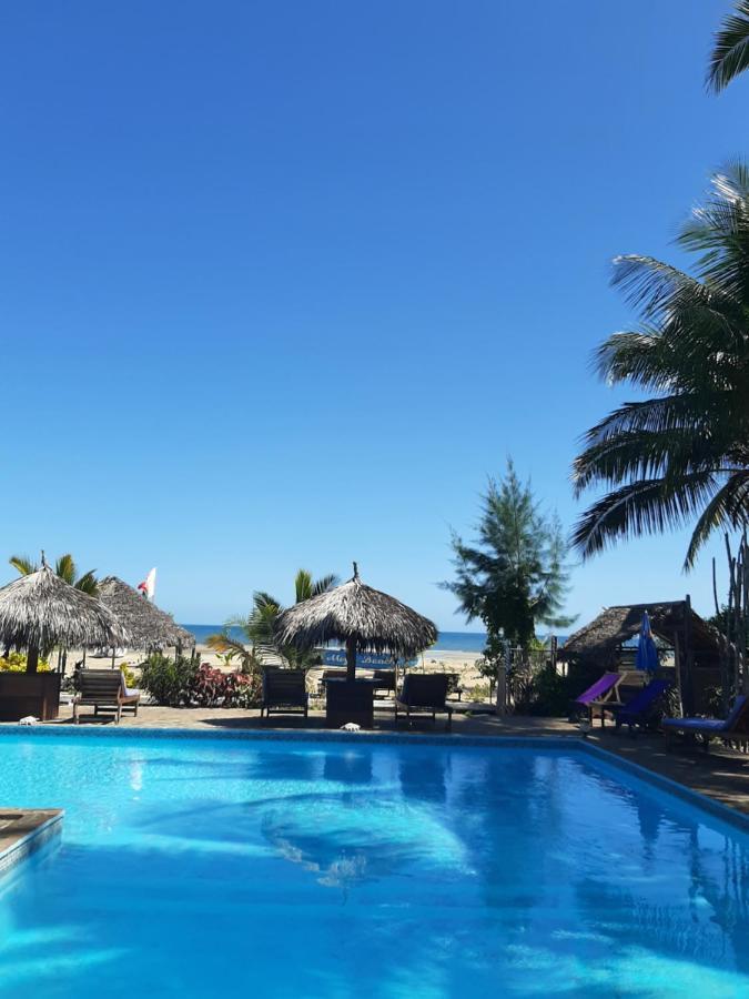 Le Moya Beach Нуси-Бе Экстерьер фото