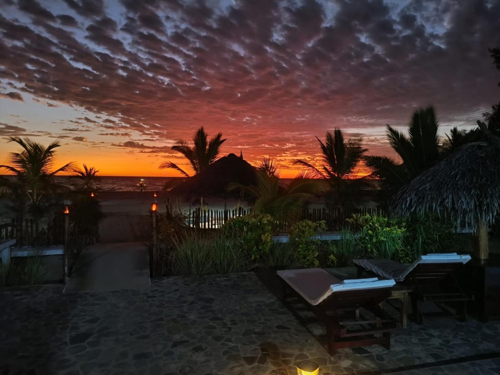 Le Moya Beach Нуси-Бе Экстерьер фото